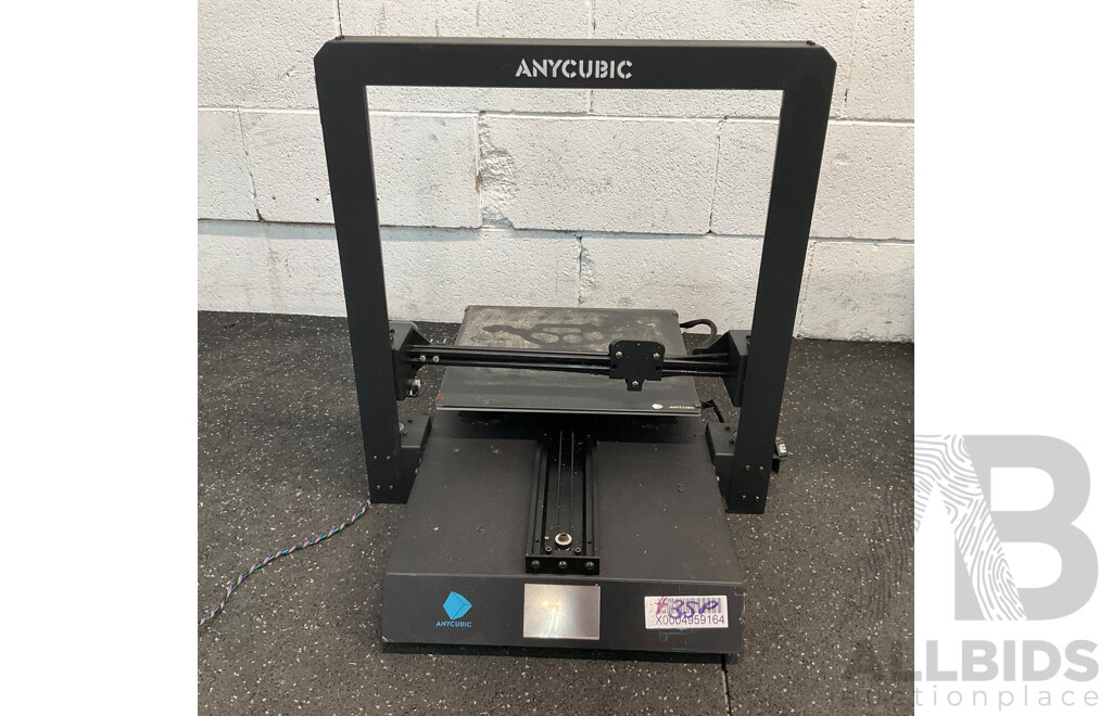 Bambu Lab X1C 3D Printer & Anycubic 3D Printer