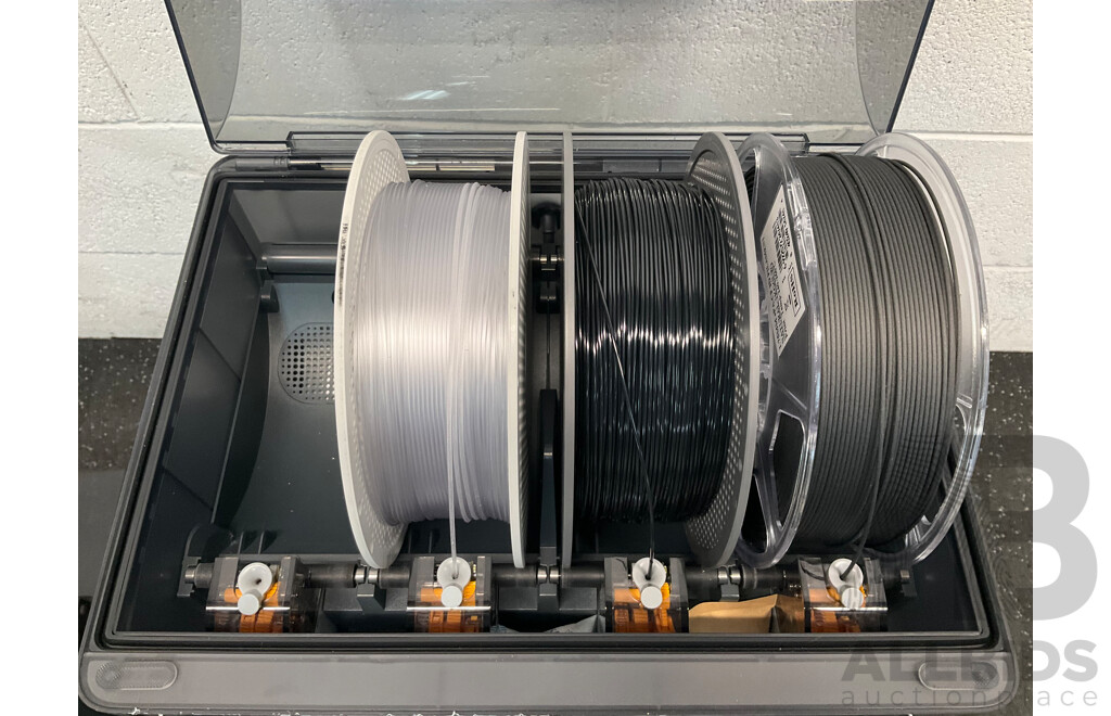 Bambu Lab X1C 3D Printer & Anycubic 3D Printer