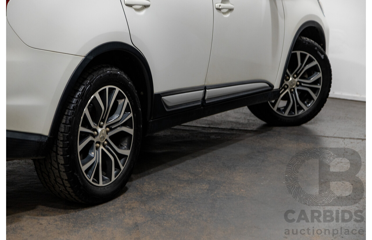 11/2016 Mitsubishi Outlander LS Safety Pack (4x4) ZK MY16 4d Wagon White Turbo Diesel 2.2L - 7 Seater