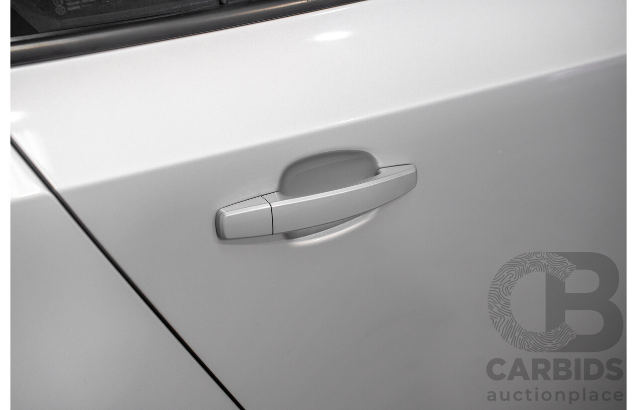 10/2009 Holden Cruze CD JG 4d Sedan Silver 1.8L