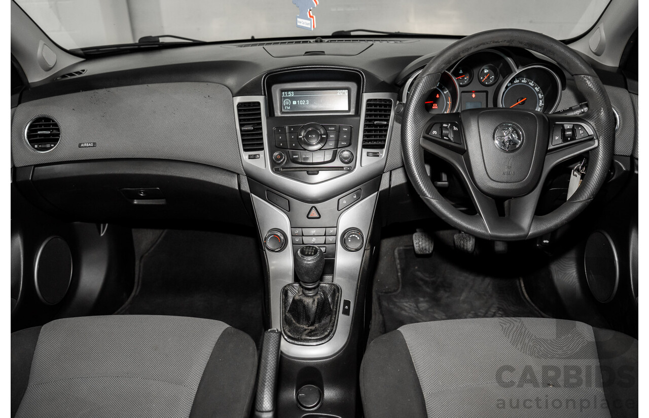 10/2009 Holden Cruze CD JG 4d Sedan Silver 1.8L