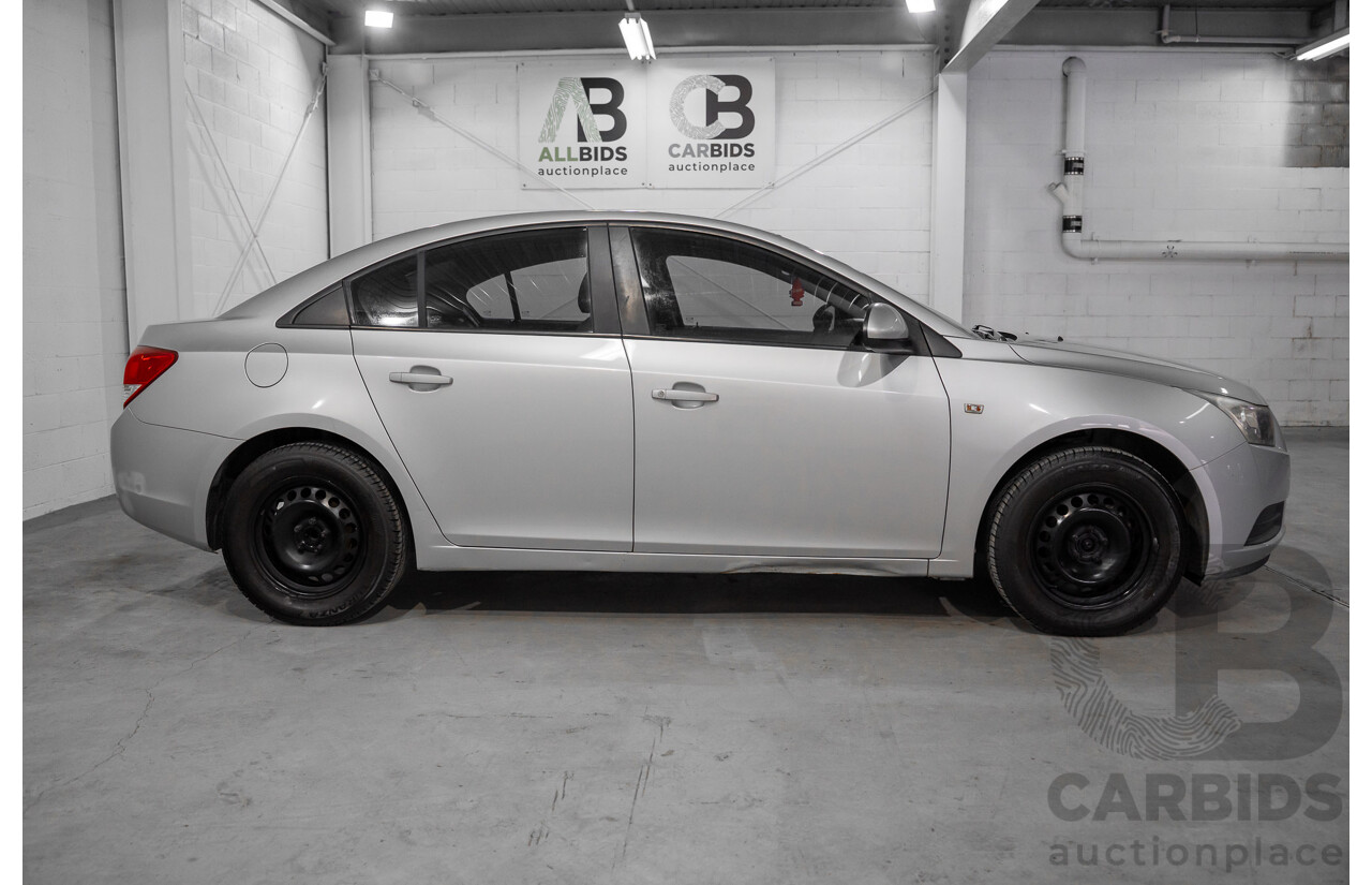 10/2009 Holden Cruze CD JG 4d Sedan Silver 1.8L
