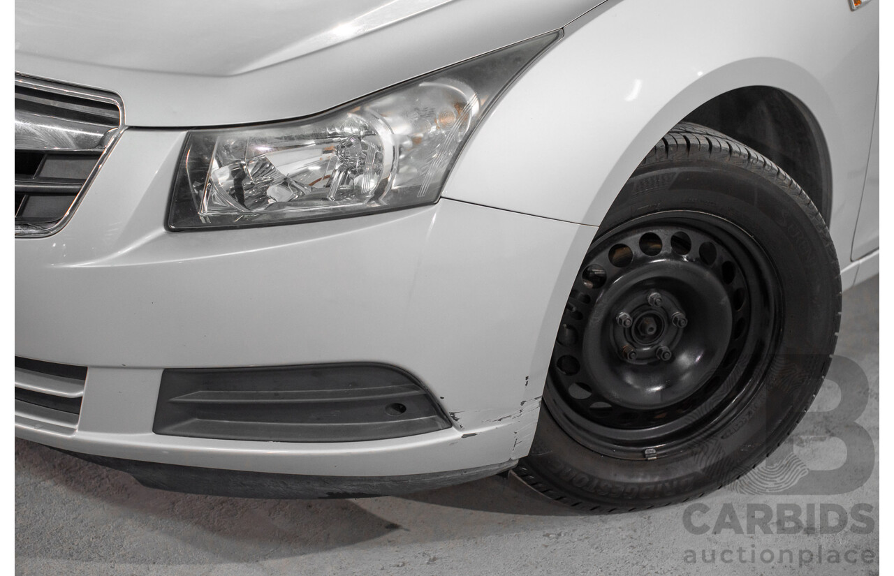 10/2009 Holden Cruze CD JG 4d Sedan Silver 1.8L