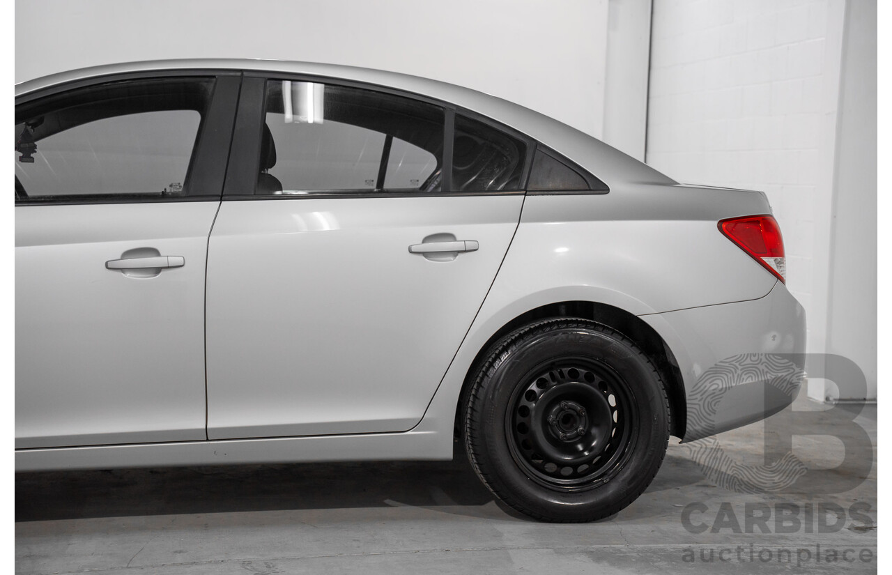 10/2009 Holden Cruze CD JG 4d Sedan Silver 1.8L