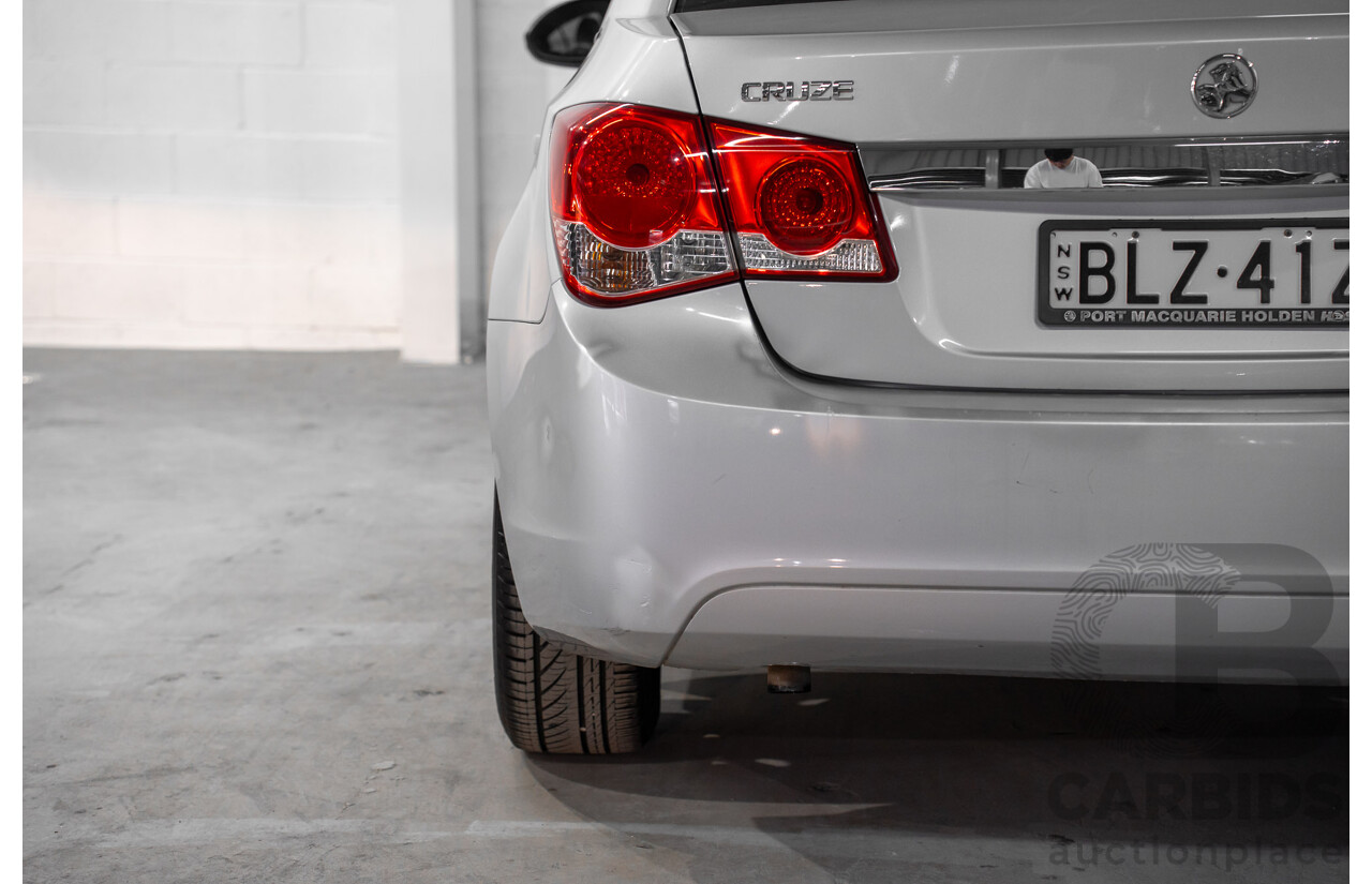 10/2009 Holden Cruze CD JG 4d Sedan Silver 1.8L