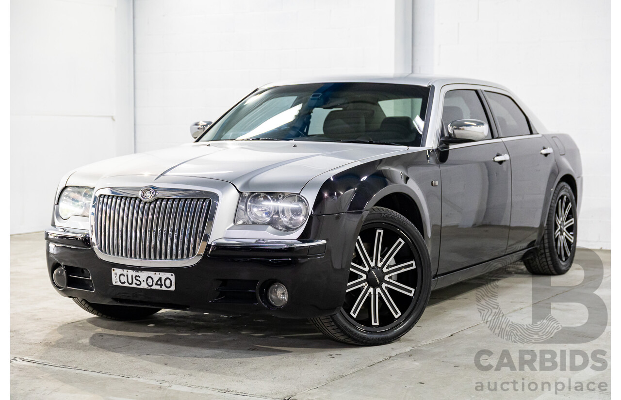 4/2008 Chrysler 300C LE MY08 4d Sedan Bright Silver Metallic/Eggplant Pearl Hemi V8 5.7L