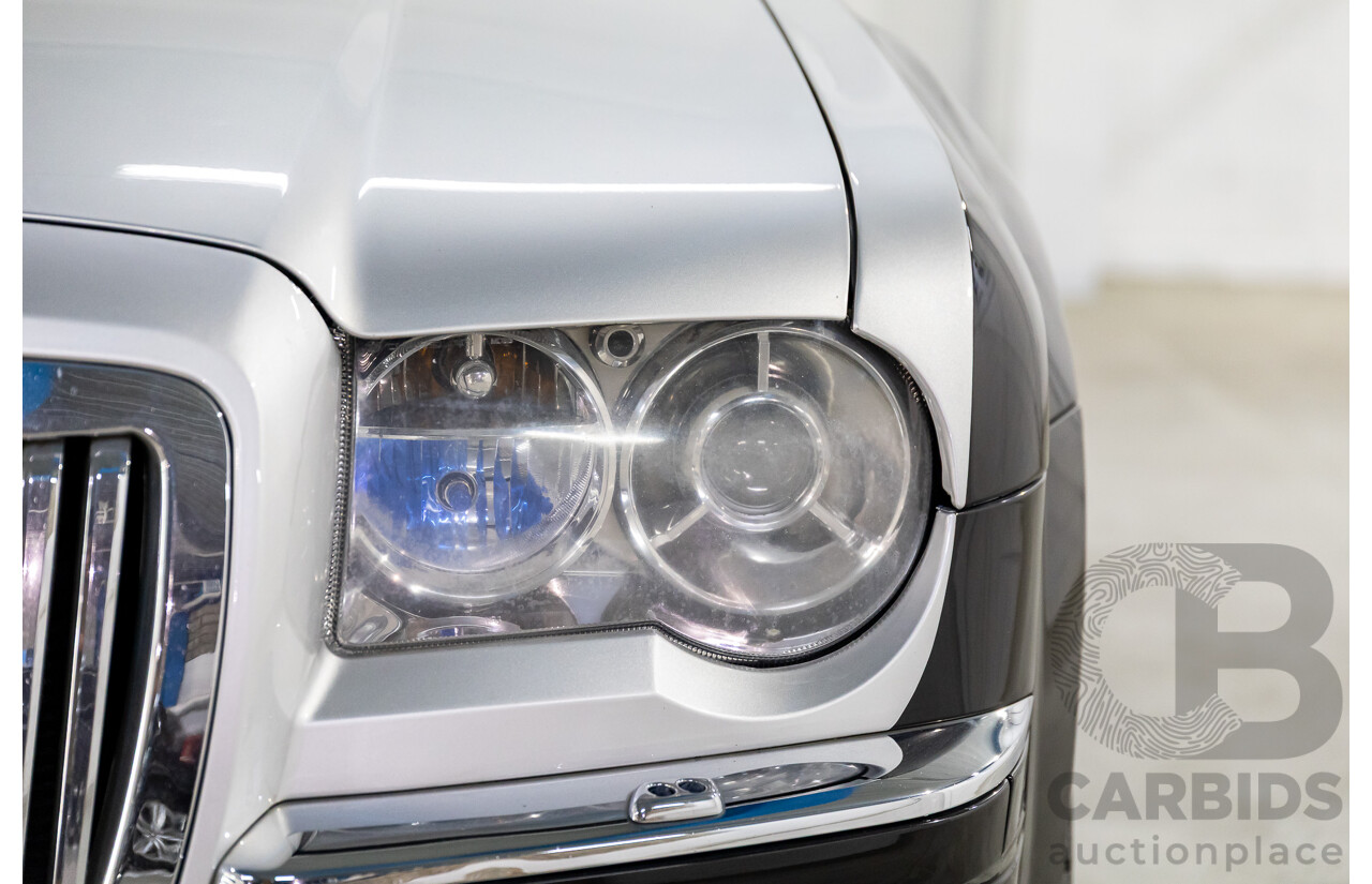 4/2008 Chrysler 300C LE MY08 4d Sedan Bright Silver Metallic/Eggplant Pearl Hemi V8 5.7L