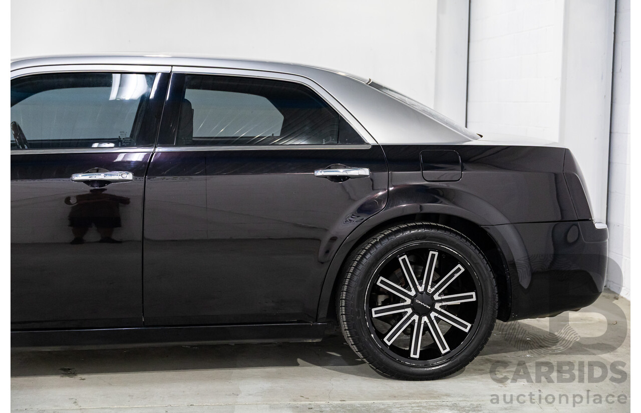 4/2008 Chrysler 300C LE MY08 4d Sedan Bright Silver Metallic/Eggplant Pearl Hemi V8 5.7L