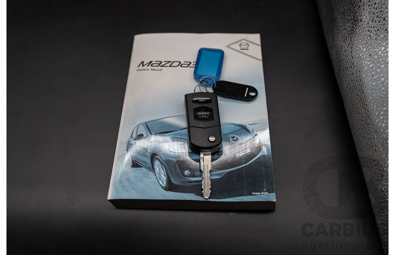 8/2013 Mazda Mazda3 NEO BL MY13 5d Hatchback Blue 2.0L