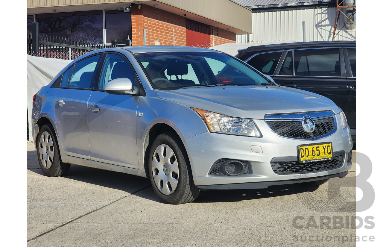 9/2012 Holden Cruze CD JH MY13 4d Sedan Silver 1.8L