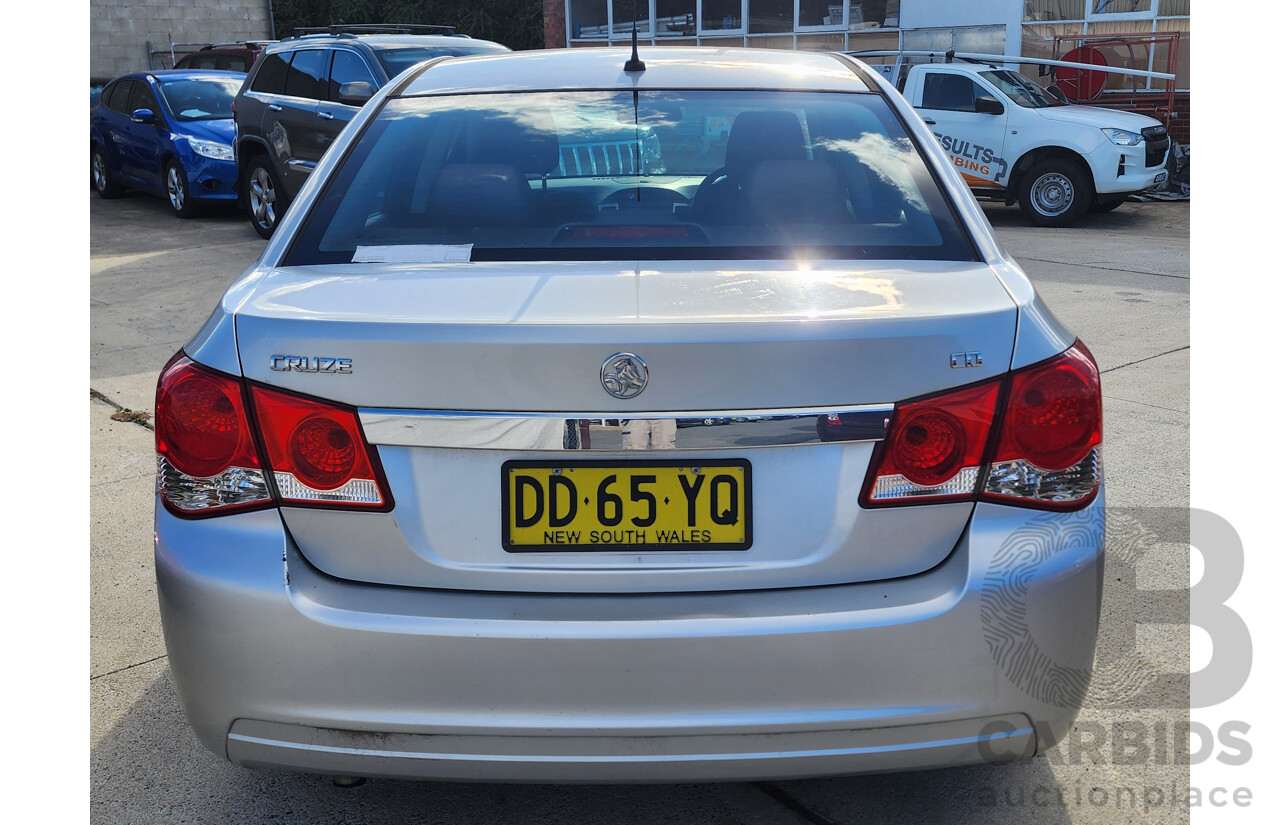 9/2012 Holden Cruze CD JH MY13 4d Sedan Silver 1.8L
