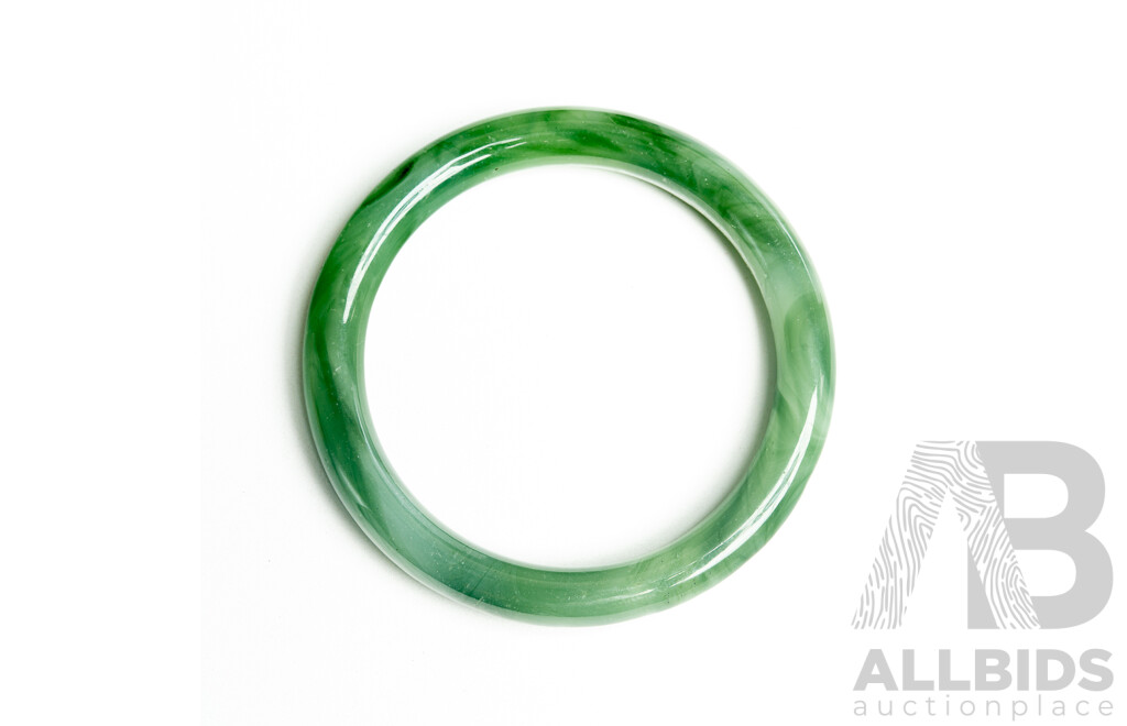 Vintage Carved Jade Bangle, 58mm Internal Diameter