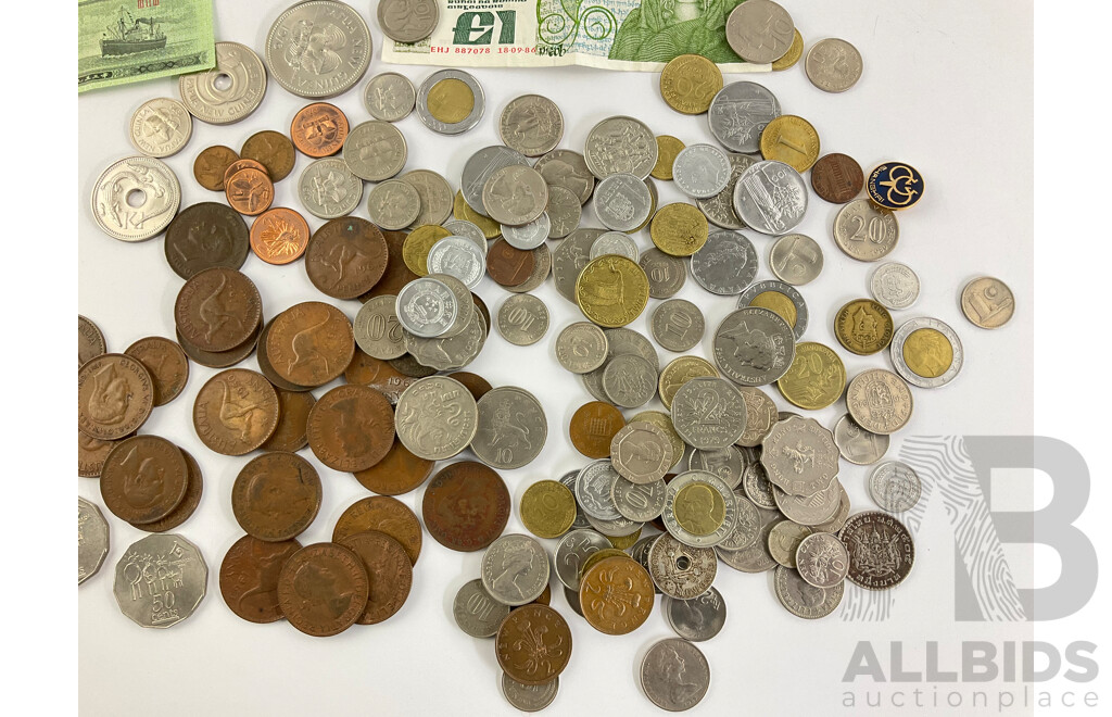 Collection of International Currency Including Australian Pennies/Half Pennies 1921-1964 2011 Ram's Head Dollar, China 1980 UNC Coin Wallet New Guinea, New Zealand, UK Malaysia, Hong Kong, Ireland