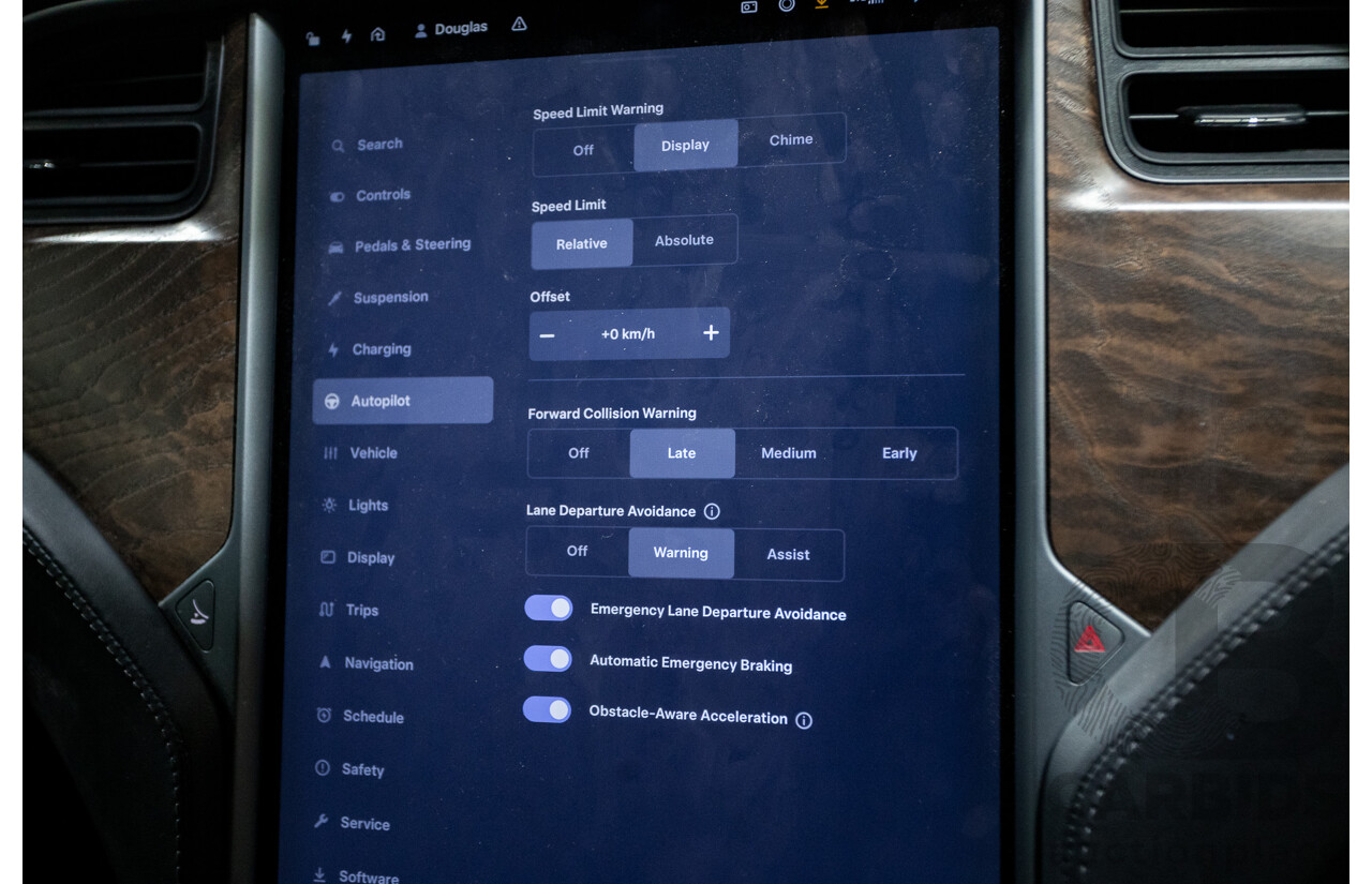 5/2018 Tesla Model S 75D Dual Motor (AWD) 4d Hatchback Deep Blue Metallic Dedicated Electric EV 245kw