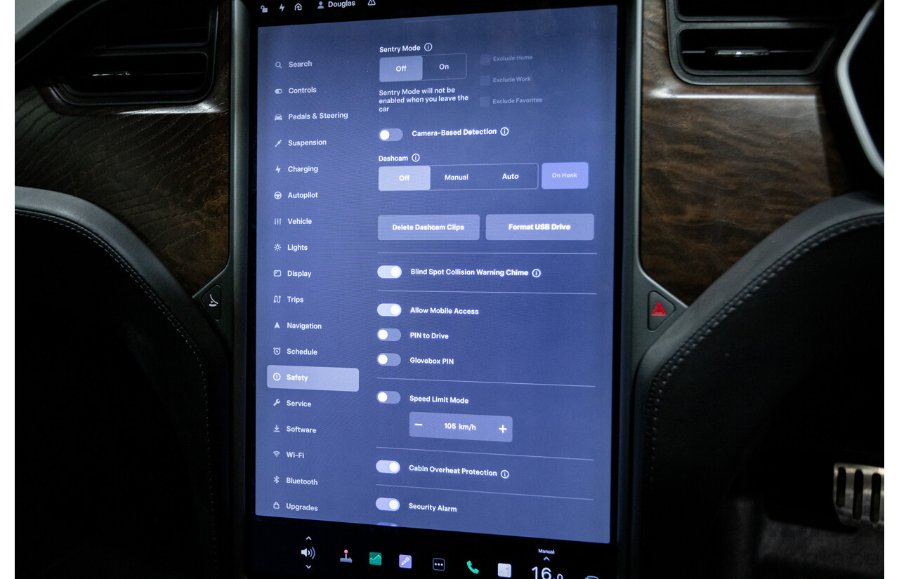 5/2018 Tesla Model S 75D Dual Motor (AWD) 4d Hatchback Deep Blue Metallic Dedicated Electric EV 245kw