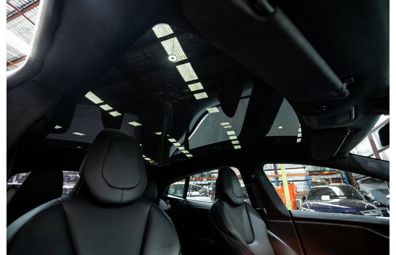 5/2018 Tesla Model S 75D Dual Motor (AWD) 4d Hatchback Deep Blue Metallic Dedicated Electric EV 245kw