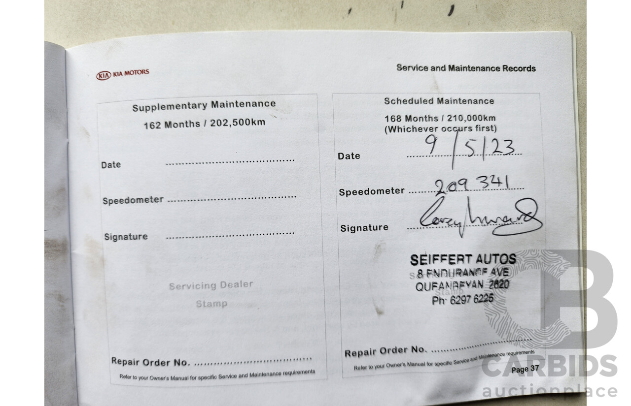 3/2012 Kia Grand Carnival Si VQ MY12 4d Wagon Red 2.2L