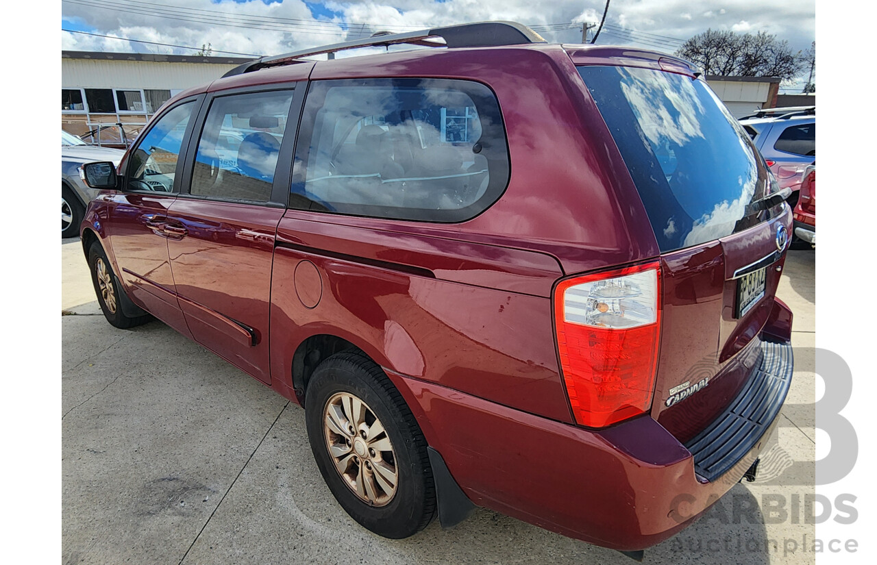 3/2012 Kia Grand Carnival Si VQ MY12 4d Wagon Red 2.2L