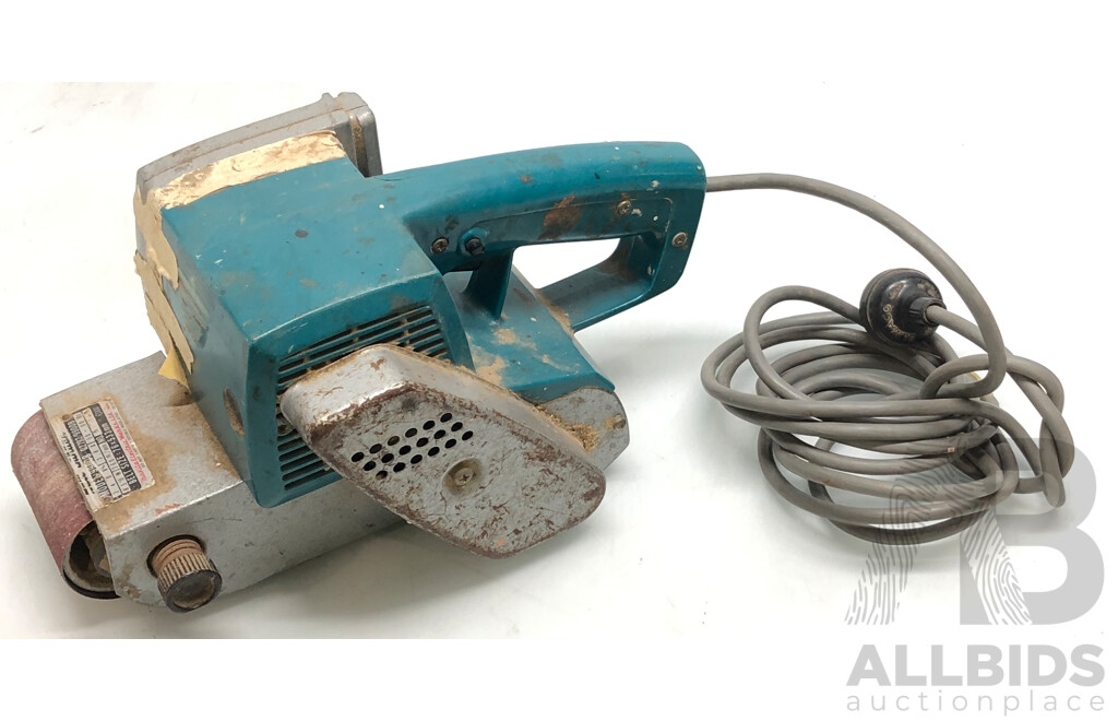 Makita 76mm Electric Belt Sander