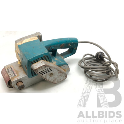 Makita 76mm Electric Belt Sander