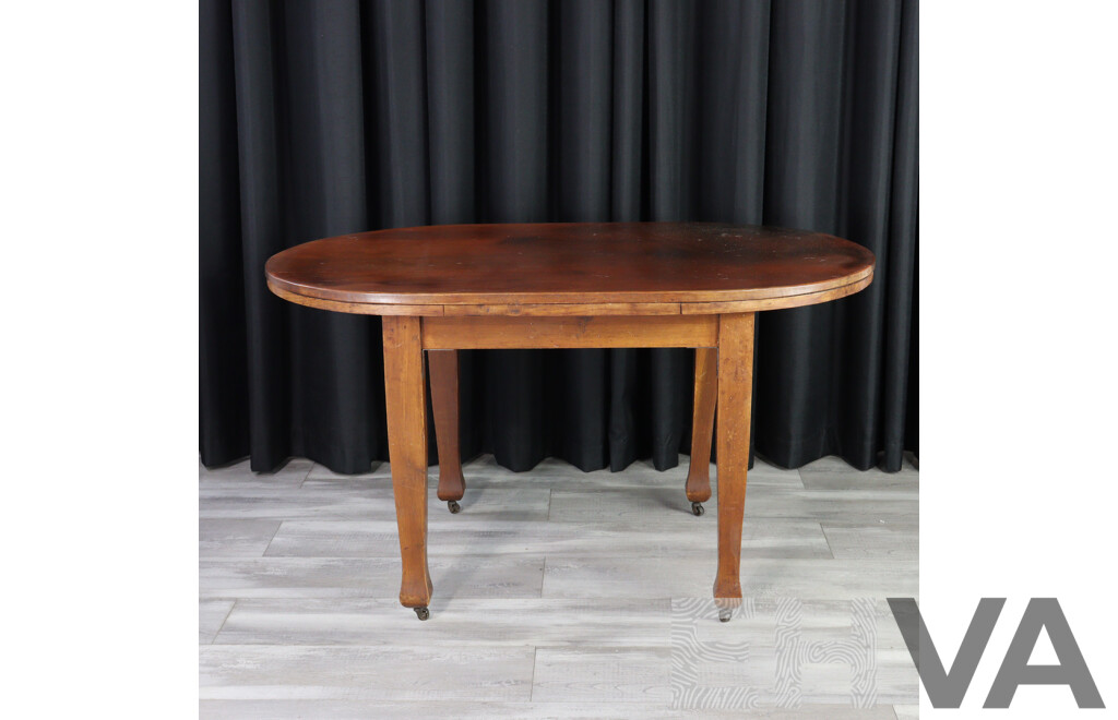 Art Deco Mahogany Oval Dining Table