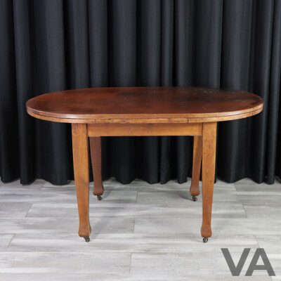 Art Deco Mahogany Oval Dining Table