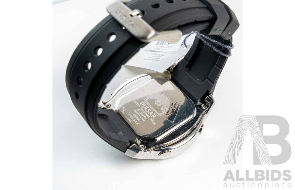 Pulsar Mens Digital 100m WR Watch Black Stainless Steel Silicone Band, PQ2 049, as New in Original Presentation Box