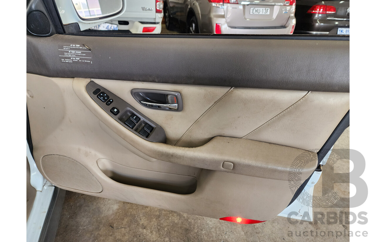 7/2002 Subaru Outback H6 MY02 4d Wagon White / Grey 3.0L