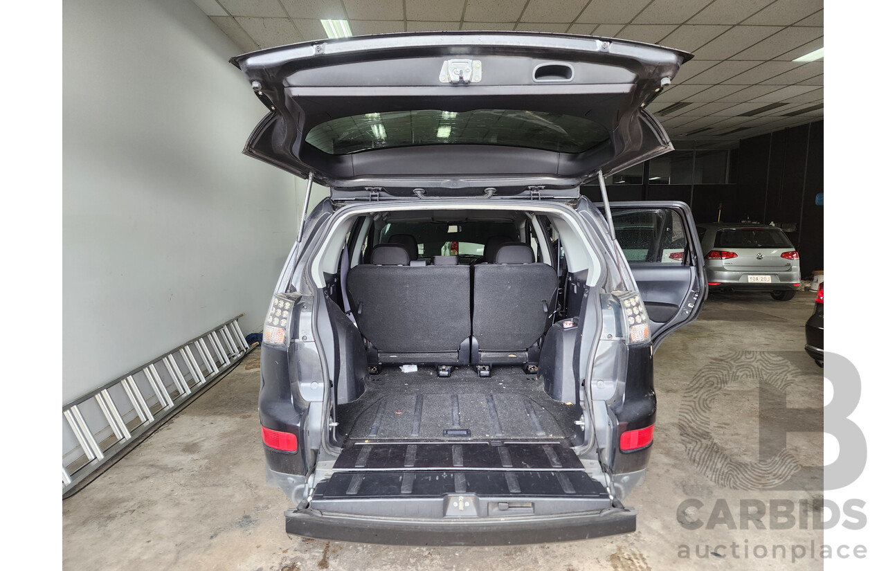 12/2008 Mitsubishi Outlander LS ZG MY08 4d Wagon Black 2.4L