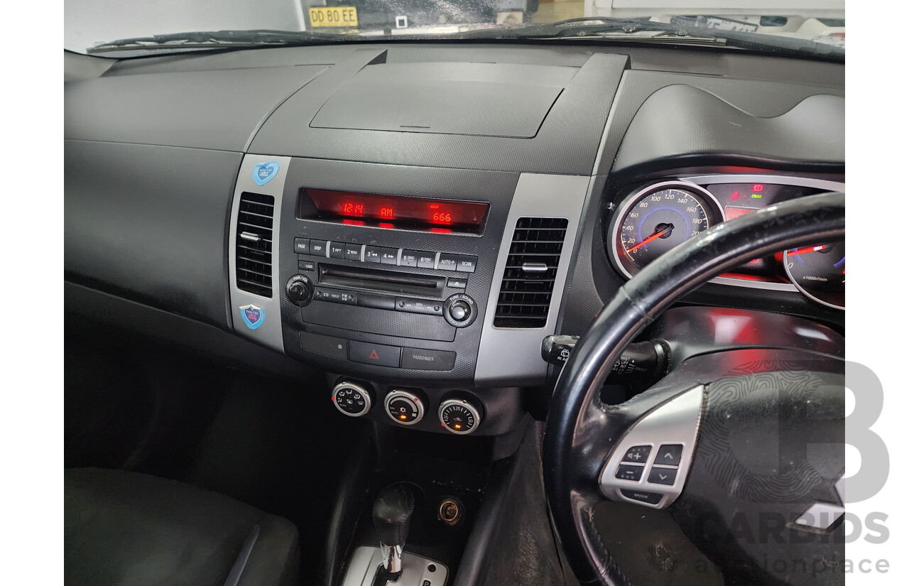 12/2008 Mitsubishi Outlander LS ZG MY08 4d Wagon Black 2.4L