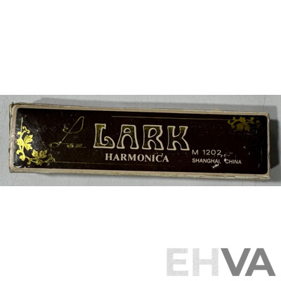 Vintage Lark Harminoca M1202 in Original Case