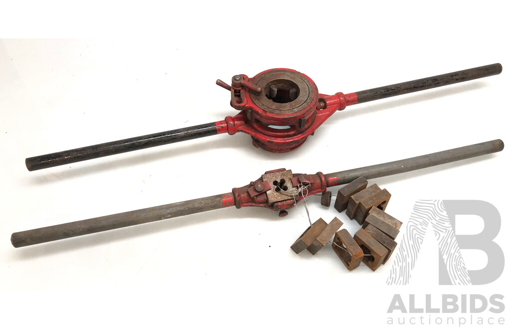 Heavy Duty Pipe Threading Tools - Lot of Two