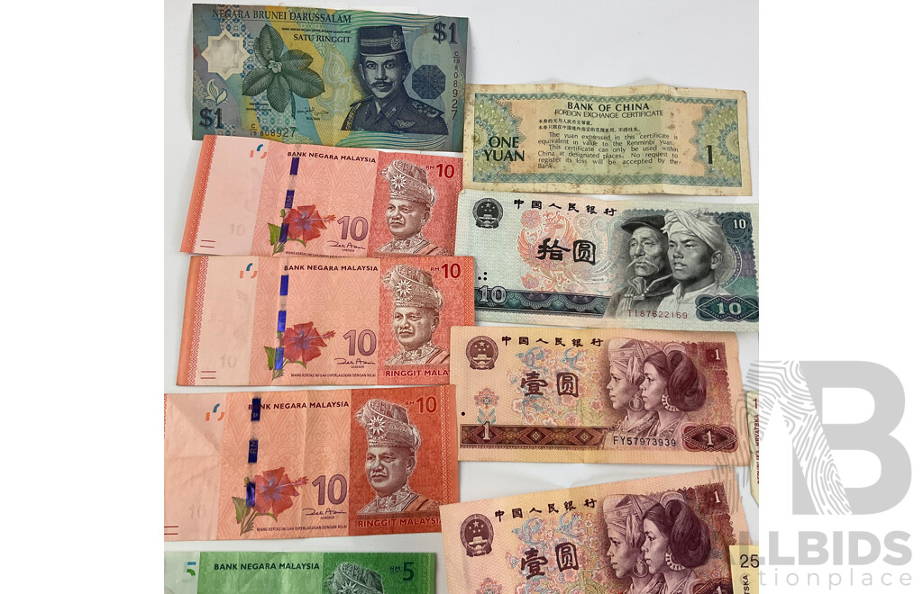 Collection of Vintage International Banknotes Including Croatia, India, Indonesia, Italy, Thailand, Poland, China, Malaysia