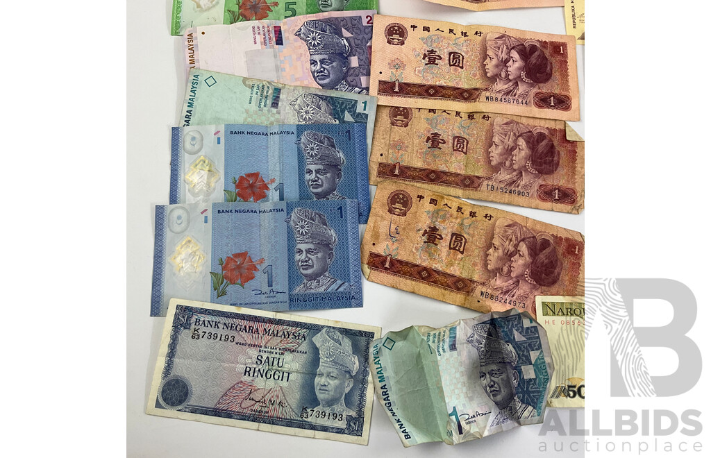 Collection of Vintage International Banknotes Including Croatia, India, Indonesia, Italy, Thailand, Poland, China, Malaysia