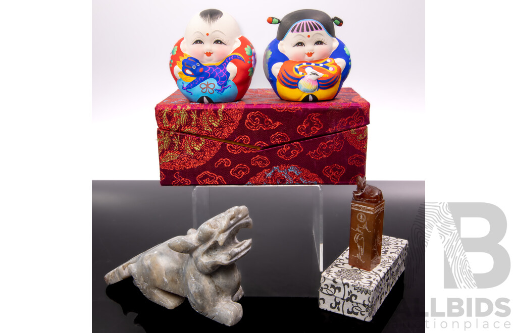 Collection Asian Items Comprising Carved Soft Stone Lion Dog, Soft Stone Seal in Box and Pair Chinese Huishan Clay Da Fu Dolls in Presentation Case