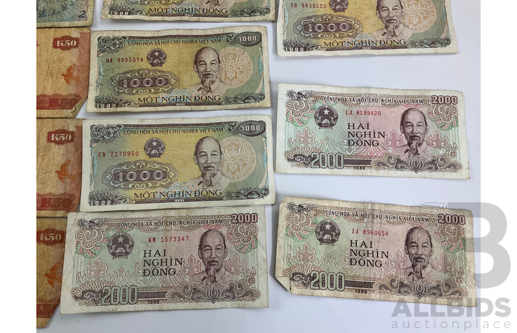 Vintage African Banknotes Including Zimbabwe, Zambia, Tanzania with Qatar and Vietnam Banknotes