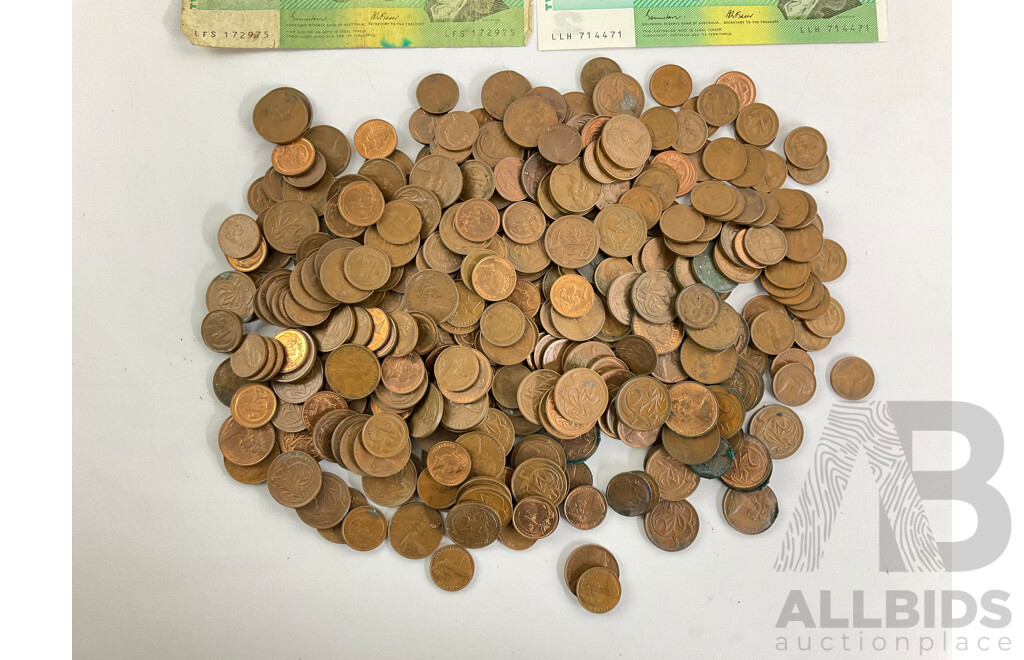 Four Australian 1985 Two Dollar Notes, Johnston/Fraser with Collection of One and Two Cent Coins - Approximately 1.3 Kilograms
