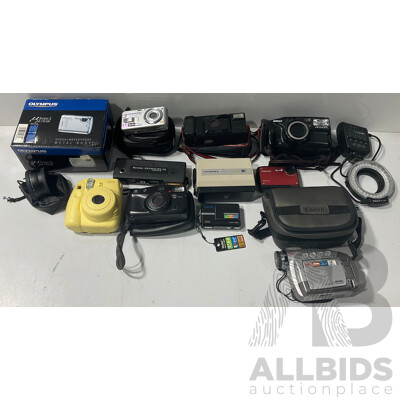 Collection of Vintage Digital Cameras, Ring Light and Camera Lens - Lot of 13