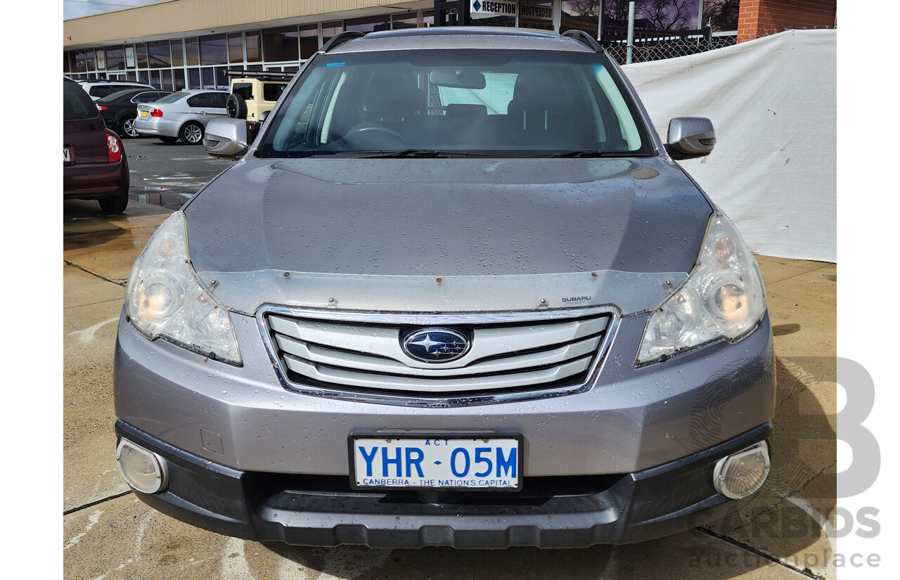 8/2011 Subaru Outback 2.5i Premium MY11 4d Wagon Silver 2.5L
