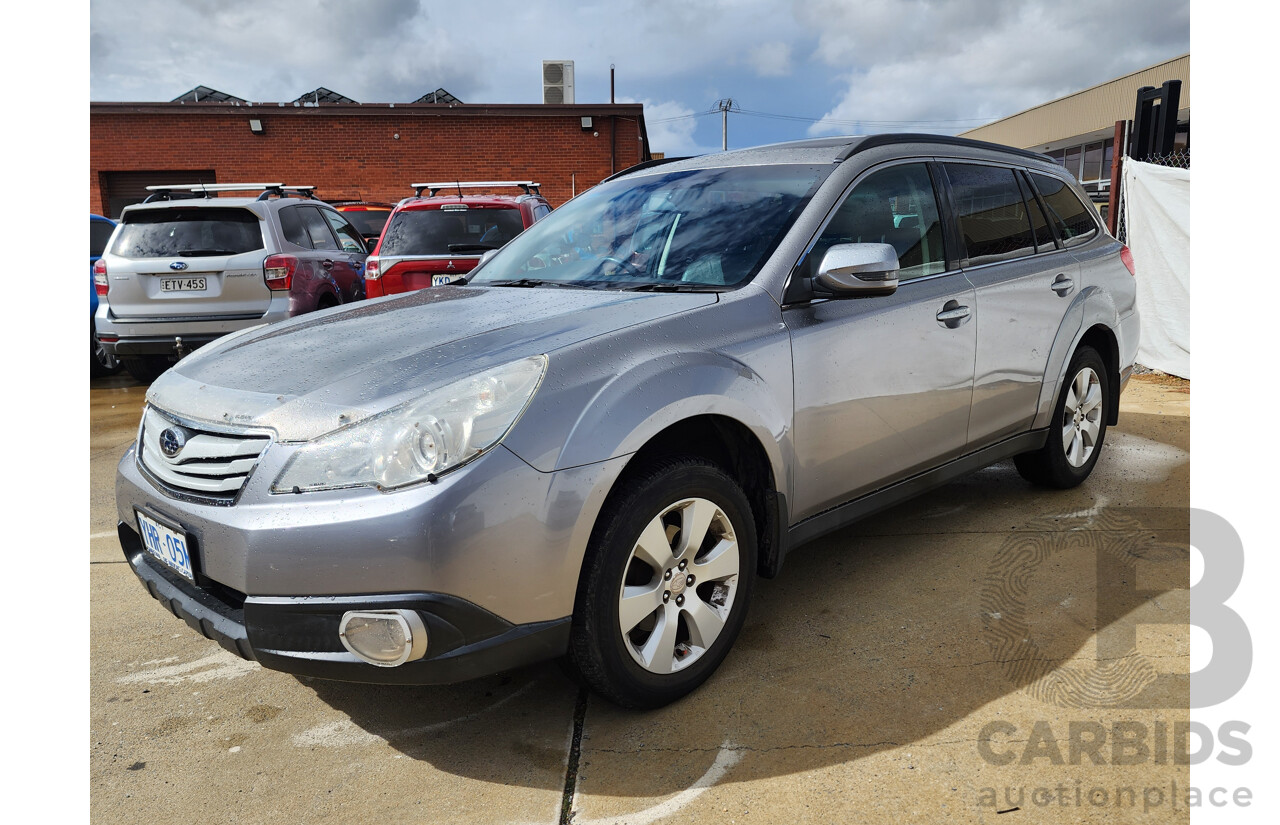 8/2011 Subaru Outback 2.5i Premium MY11 4d Wagon Silver 2.5L