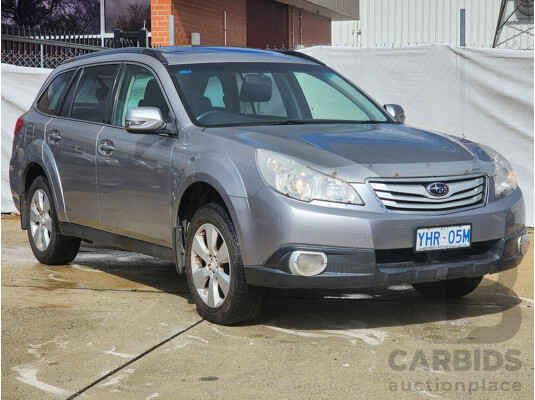 8/2011 Subaru Outback 2.5i Premium MY11 4d Wagon Silver 2.5L