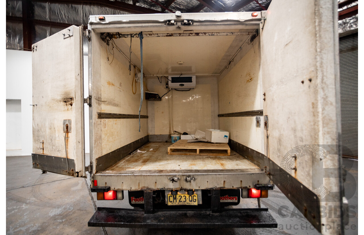 10/2016 Isuzu NLR200 (4x2) NH Short 2d Refrigerated Truck White Turbo Diesel 3.0L