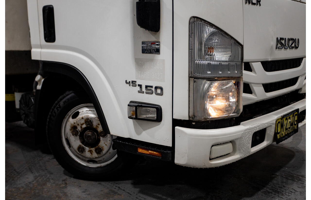 10/2016 Isuzu NLR200 (4x2) NH Short 2d Refrigerated Truck White Turbo Diesel 3.0L