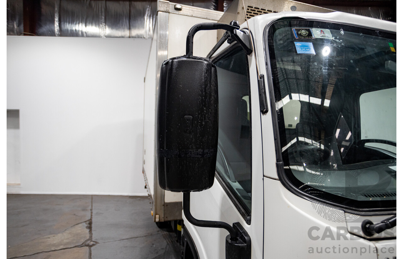 10/2016 Isuzu NLR200 (4x2) NH Short 2d Refrigerated Truck White Turbo Diesel 3.0L