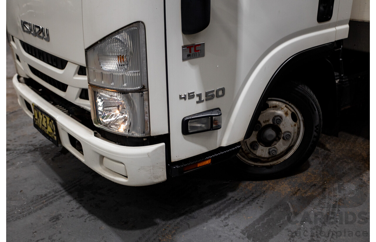 10/2016 Isuzu NLR200 (4x2) NH Short 2d Refrigerated Truck White Turbo Diesel 3.0L