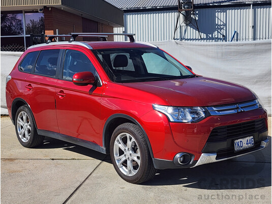 2/2015 Mitsubishi Outlander LS (4x4) ZJ MY14.5 4d Wagon Red 2.3L