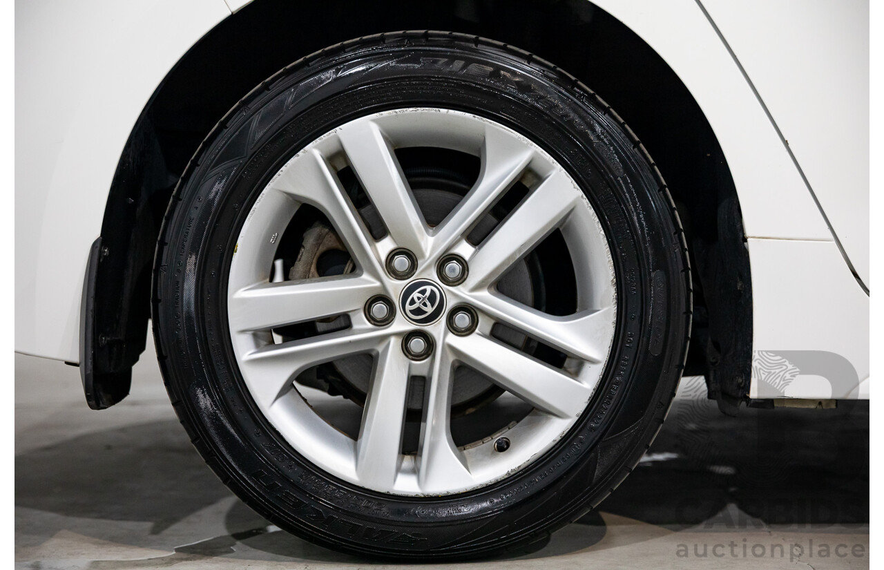 09/2020 Toyota Corolla Ascent Sport Hybrid (FWD) ZWE211R 5d Hatchback Glacier White 1.8L - Hybrid