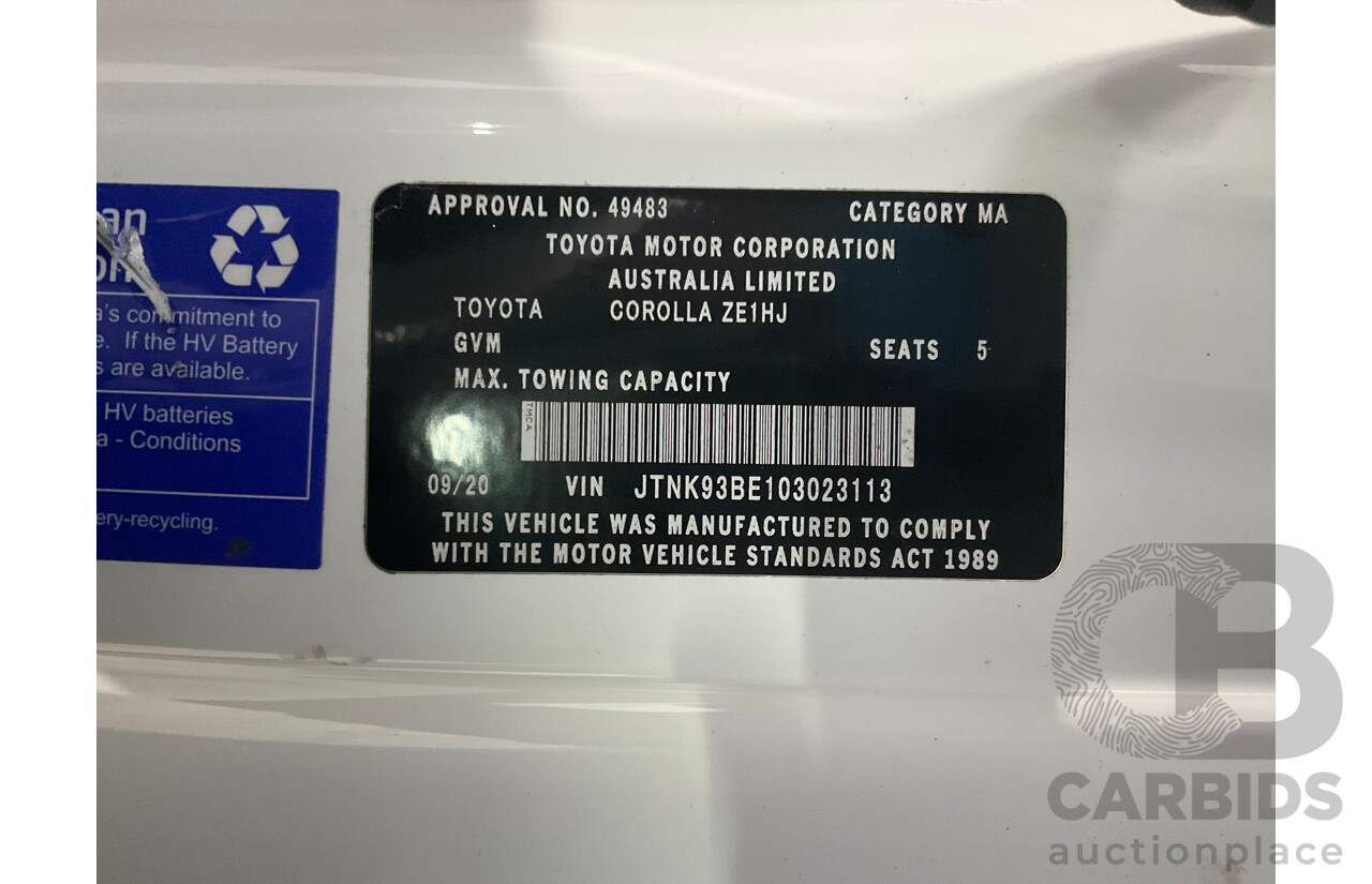 09/2020 Toyota Corolla Ascent Sport Hybrid (FWD) ZWE211R 5d Hatchback Glacier White 1.8L - Hybrid