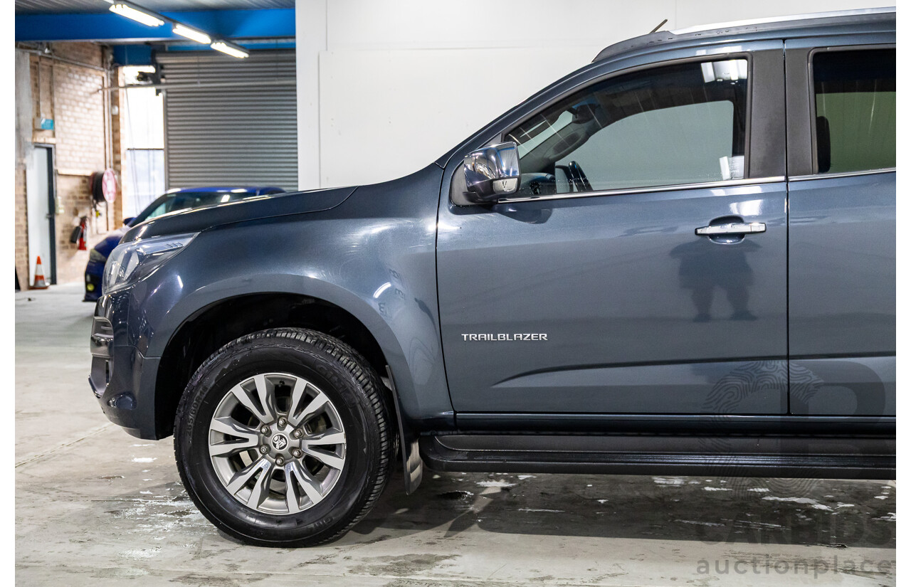 06/2020 Holden Trailblazer LTZ (4x4) 4x4 RG MY20 4D Wagon Dark Shadow Metallic Turbo Diesel 2.8L