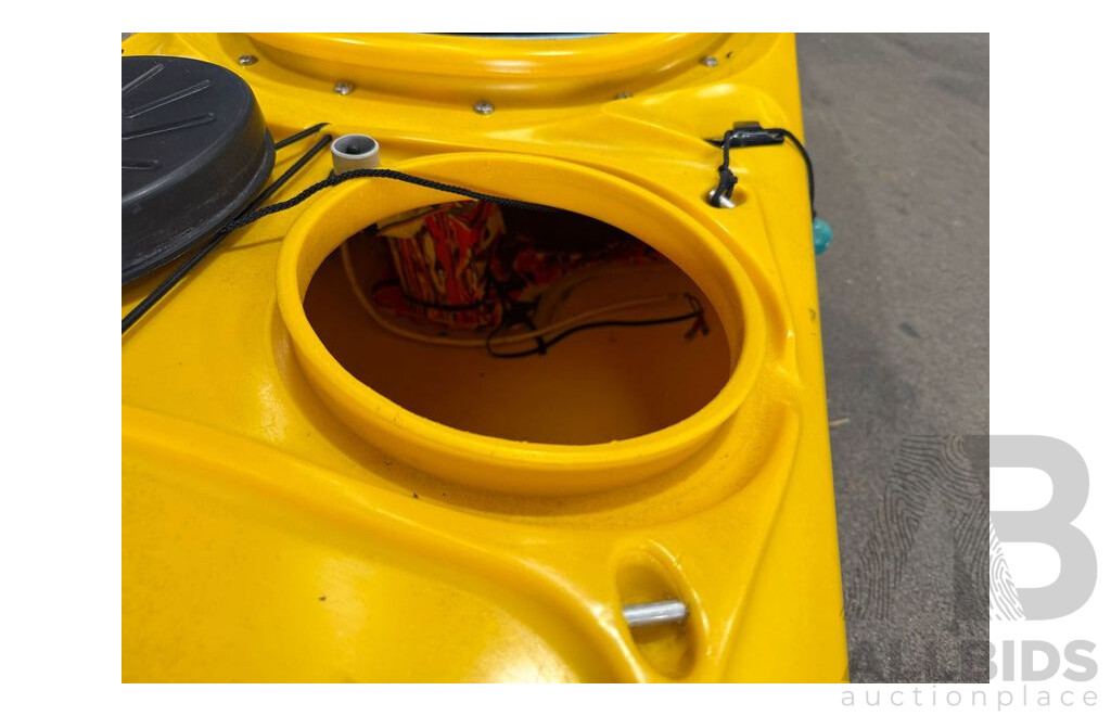 Mission Ech Bezhig Sea Kayak